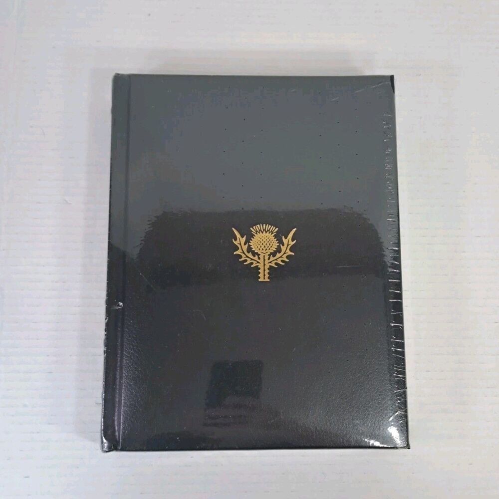1999 Britannica Book of the Year Events of 1998 Black Leather Encyclopedia NEW